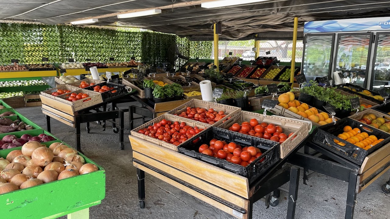 Lakeview Farm Store
